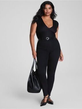 SPANX shape EveryWear
Ankle Skinny black Jeans. Size large.